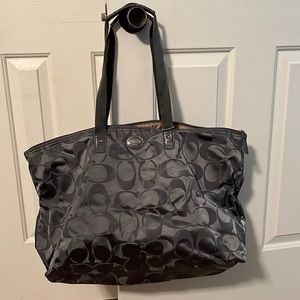 COACH 🐎 travel bag